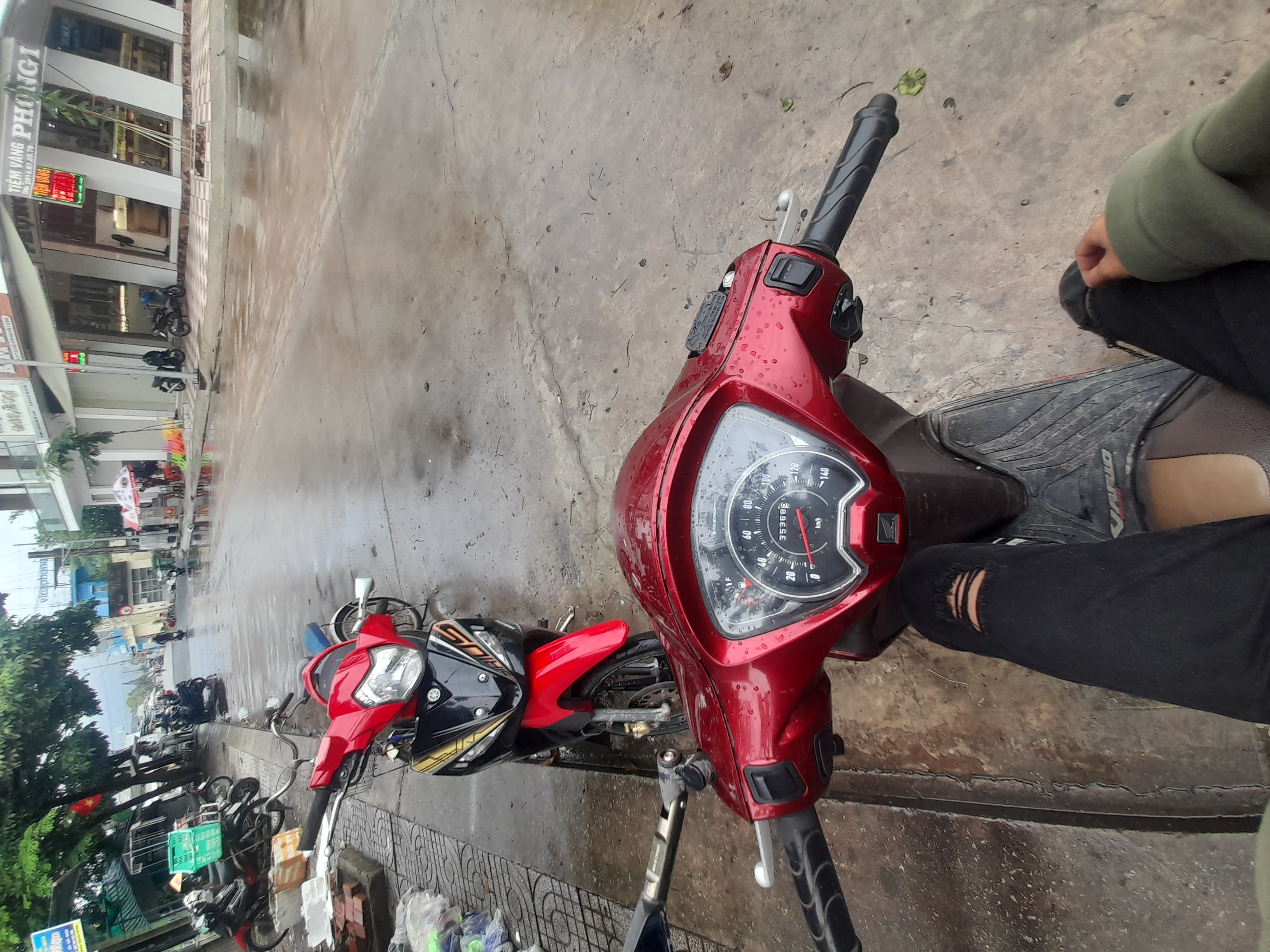 Người bán